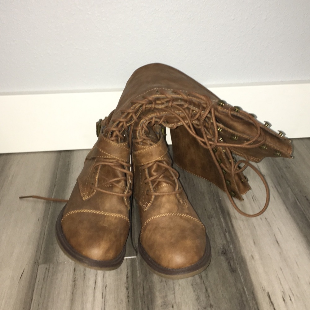 Lace up boots